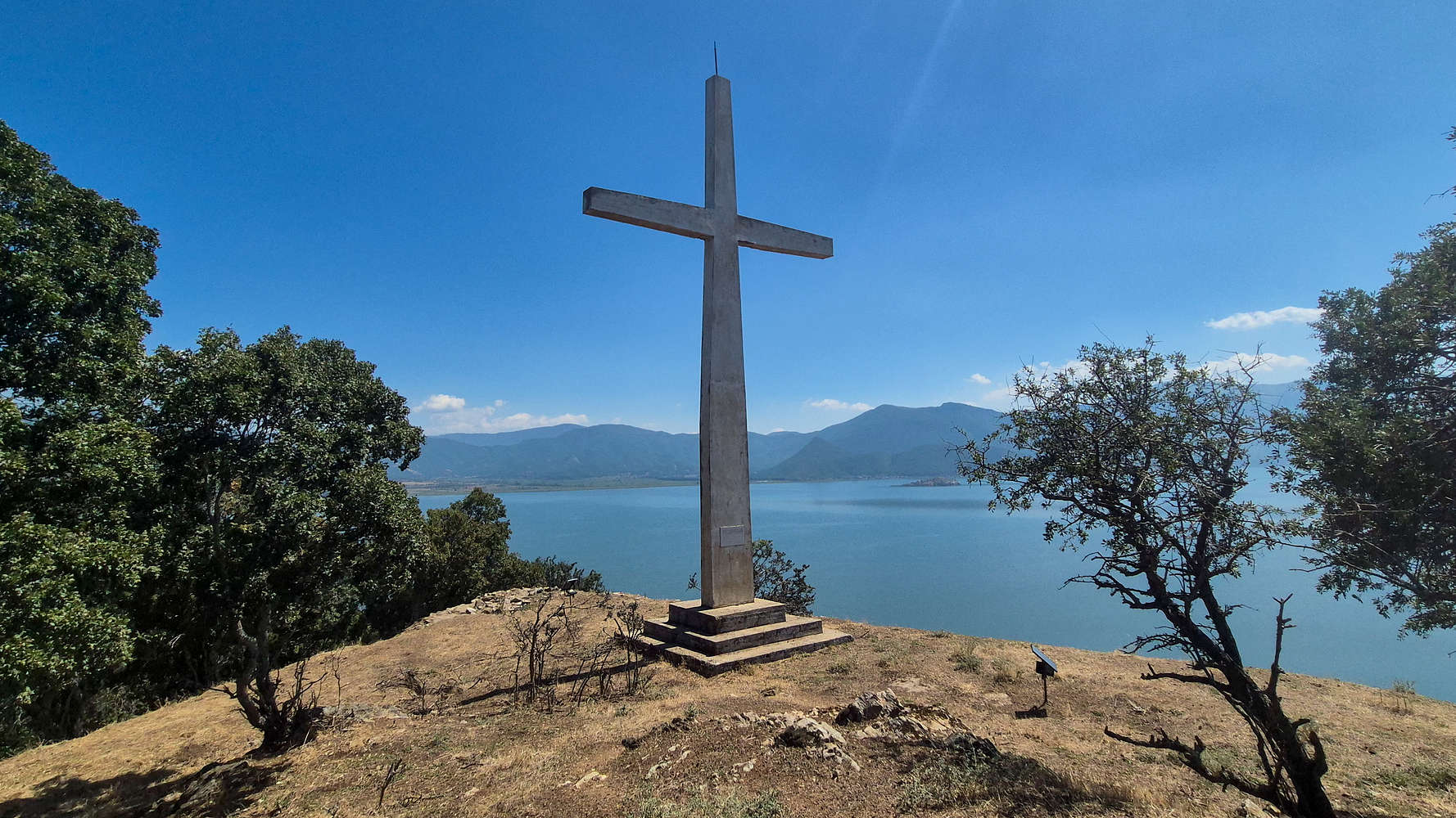 The summit cross, erected in 1977.