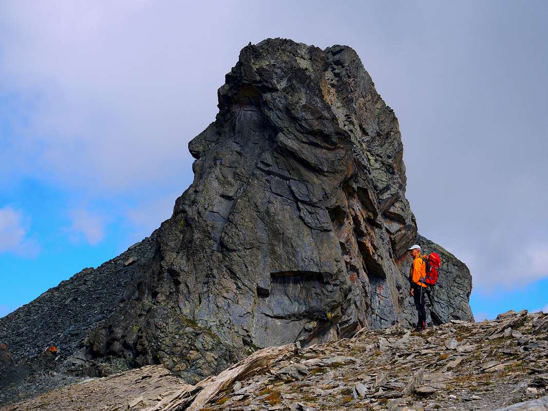 The human face of Roc de la Niera : Photos, Diagrams & Topos : SummitPost