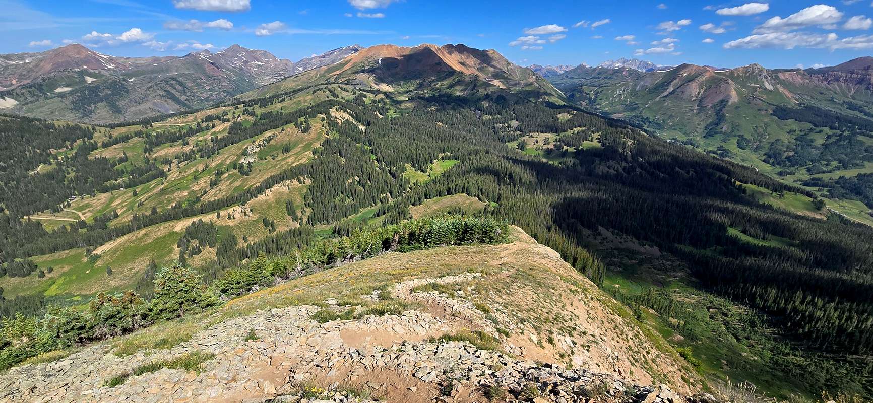 Looking back at treeline section : Photos, Diagrams & Topos : SummitPost