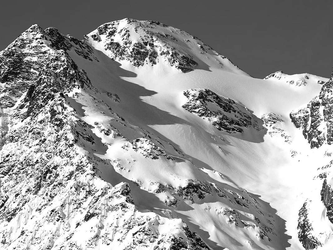 Il Mont Rouge o Mont Rous Photos, Diagrams & Topos SummitPost