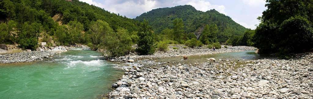 Aoos River