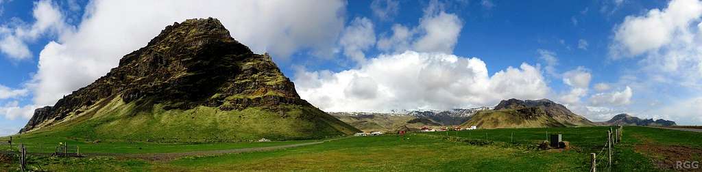 Panorama with Drangshlíðarfjall