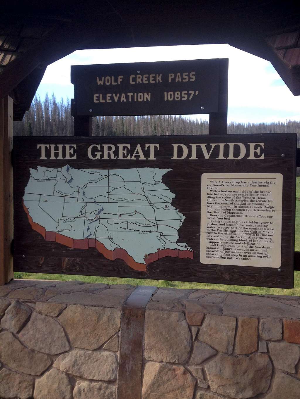 Wolf Creek Pass Signboard