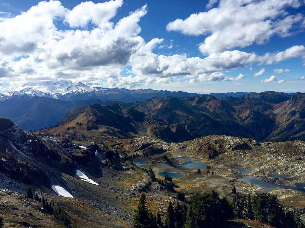 Alpine Lakes from Yellow Aster Butte