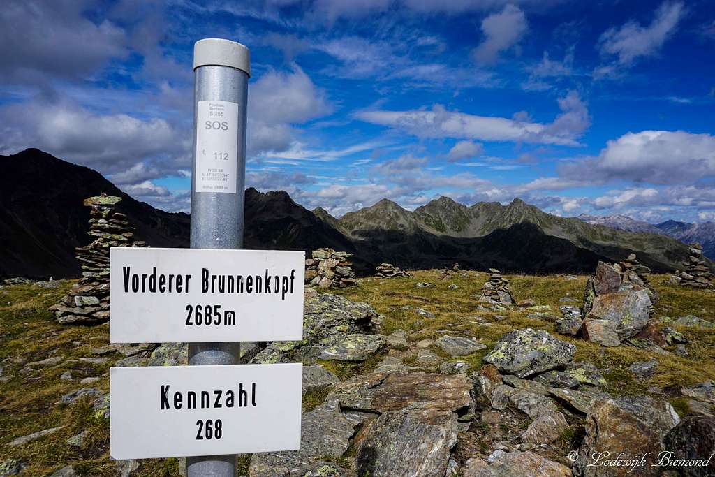 Vorderer Brunnenkopf summit