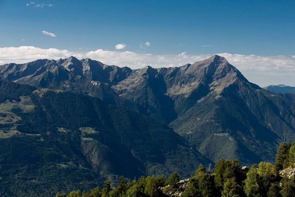 Pizzo Alto (2512m), Monte Legnone (2609m)