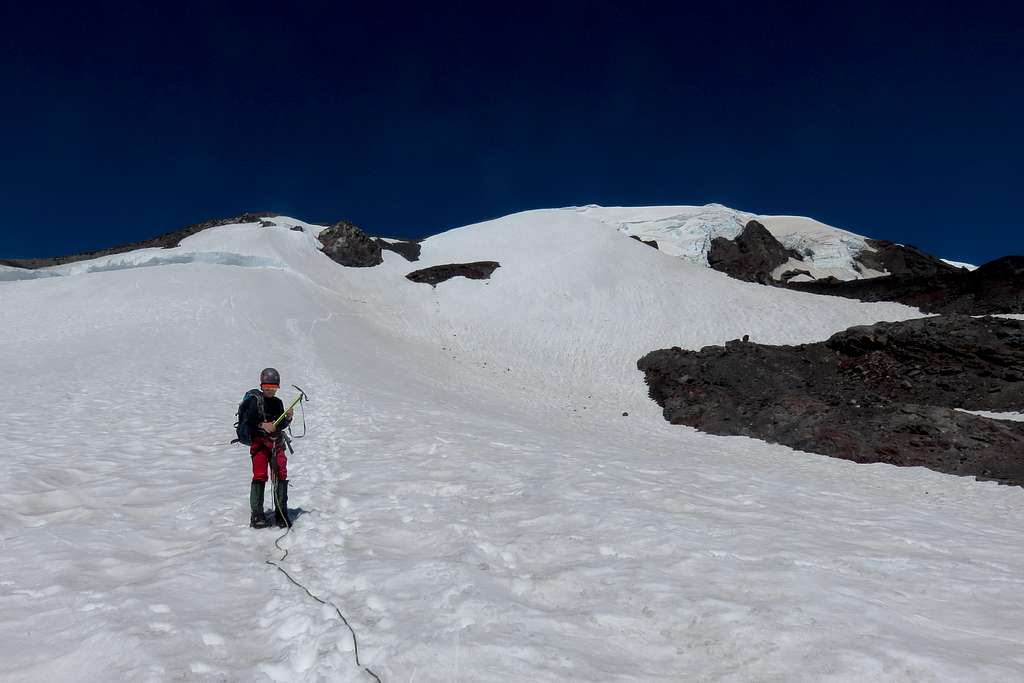 Route up the middle section of the Mazama Glacier