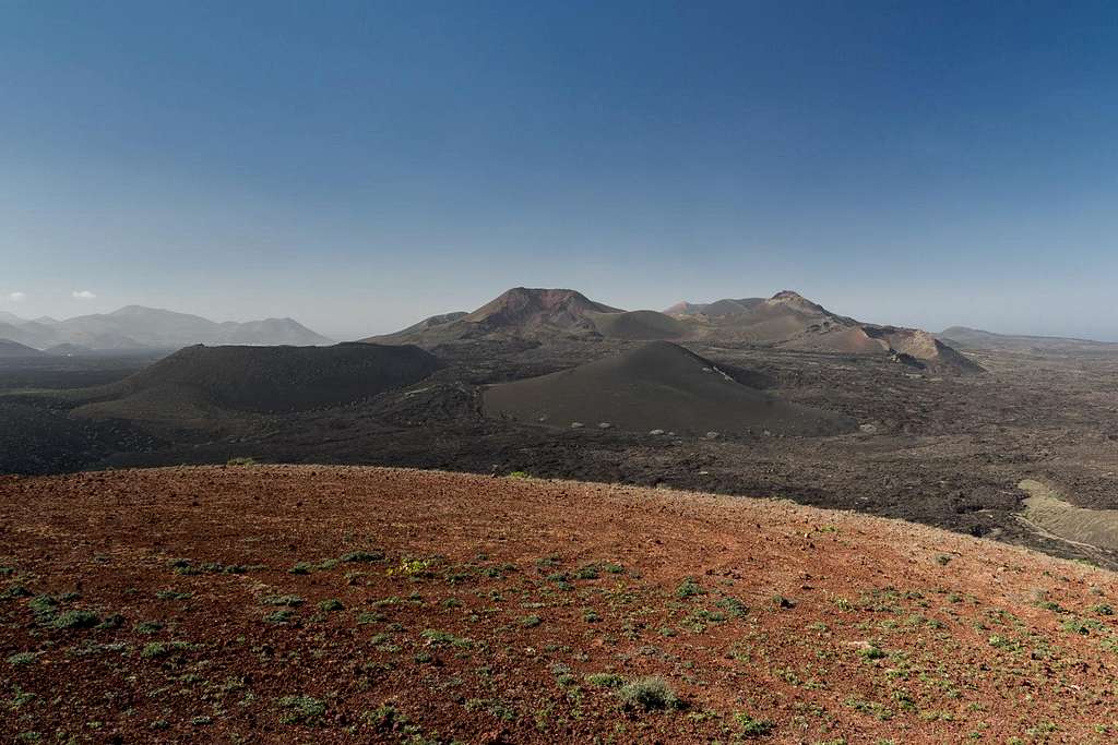 Montaña del Señalo (507m) and Pico Partido (494m)