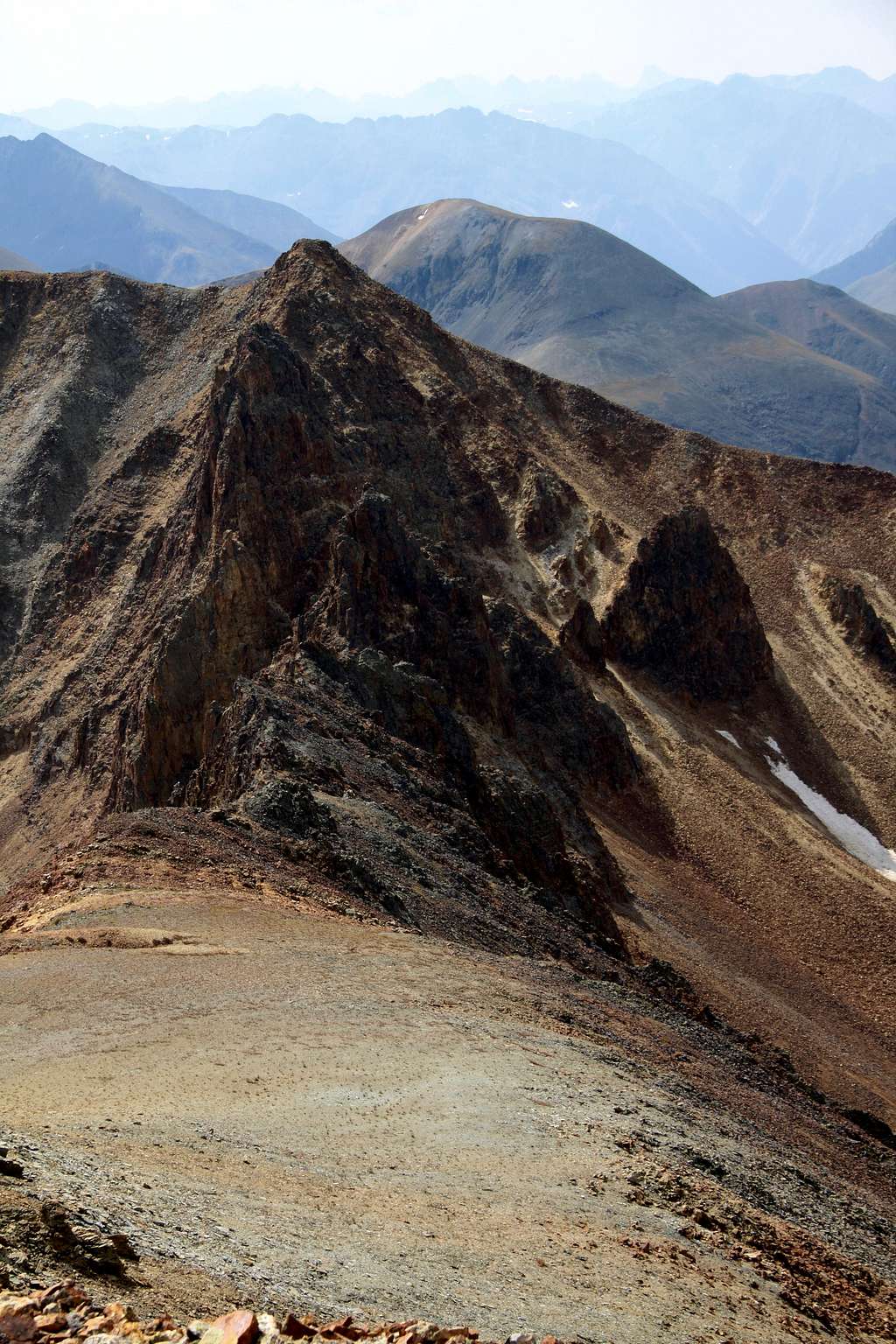 Detail of the south ridge route