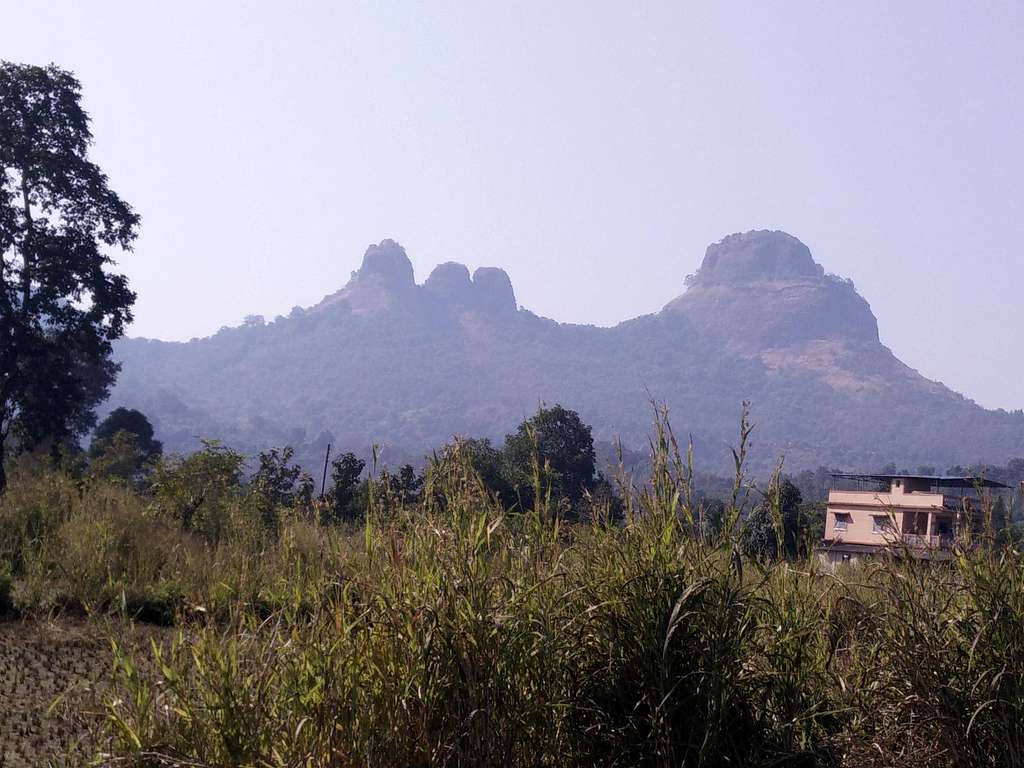 First view of Sarasgad