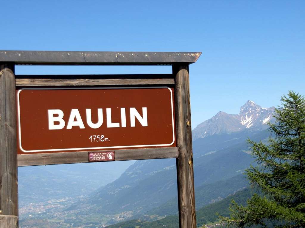 Profile of Monte Emilius Group from Baulin Hamlet 2017