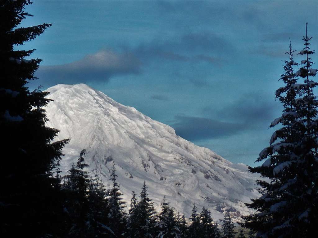 Mount Rainier while heading down