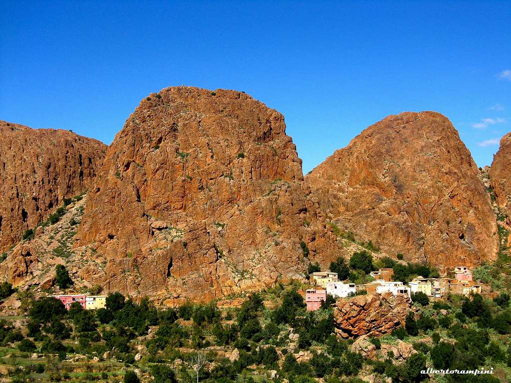 The Ksar Rock, one of the highlights of  Afantinzar valley