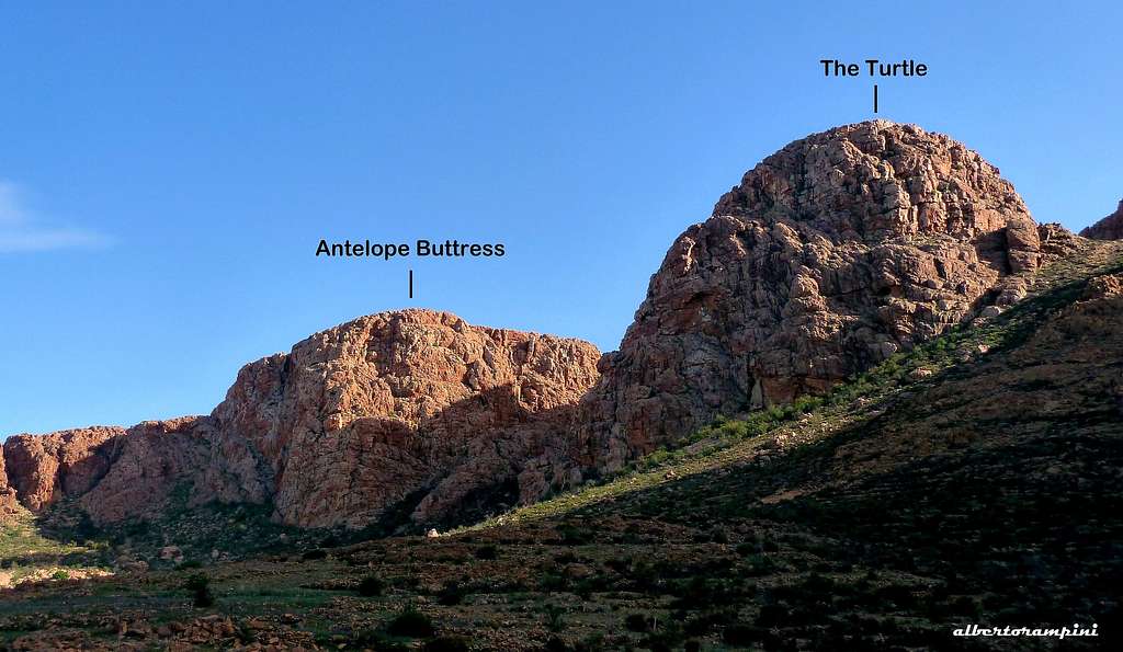 Antelope Buttress and The Turtle seen from Assldrar