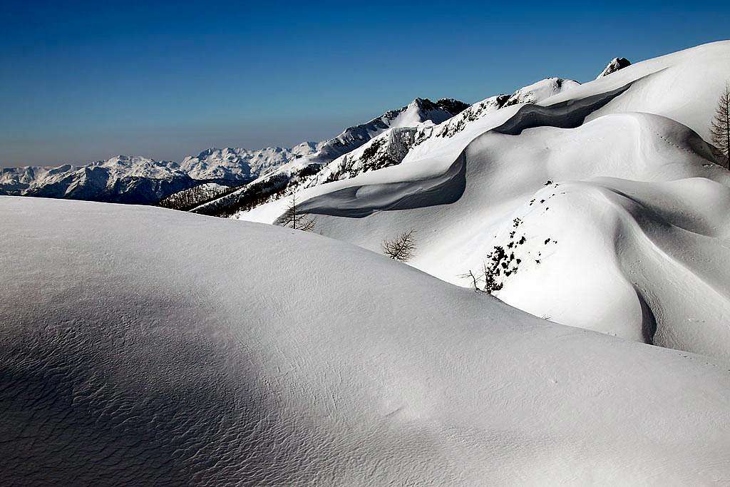 Snow waves