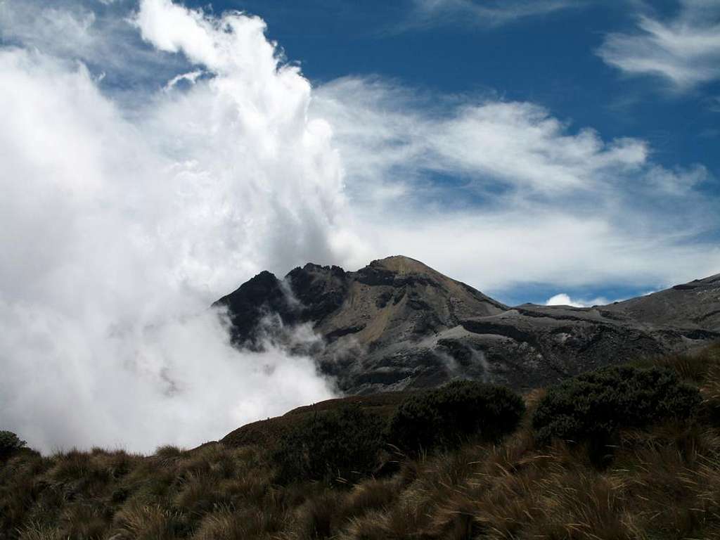 Crater de la olleta, Colombia