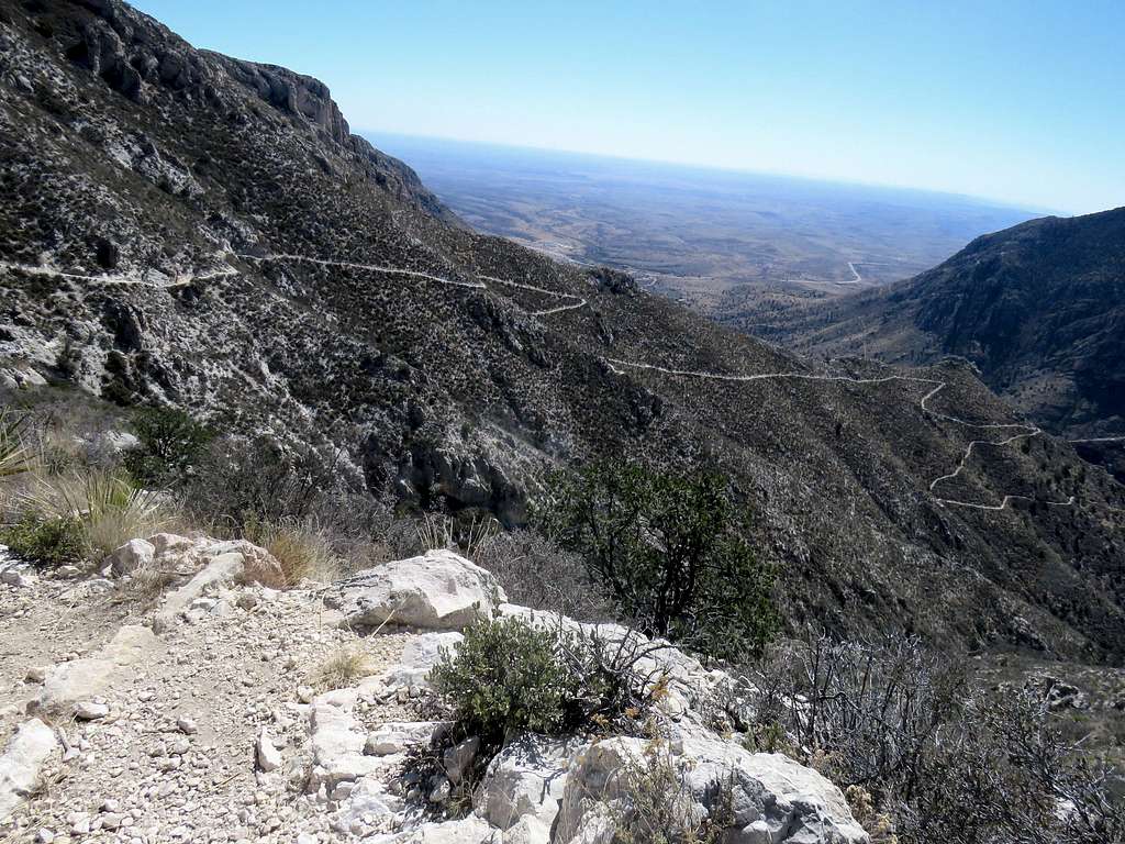 Zigzagging Tejas Trail