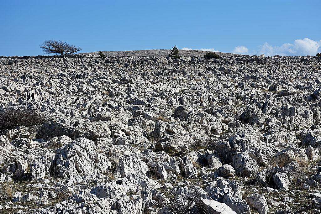 The karst 'desert' towards Diviska