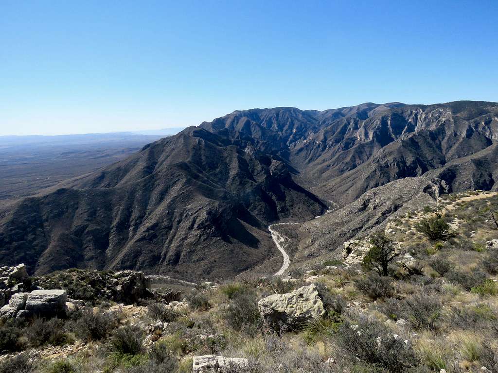 Mckittrick Canyon, from the top plateau