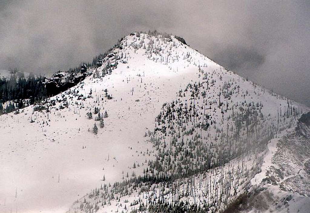 Close up of the Middle Summit...