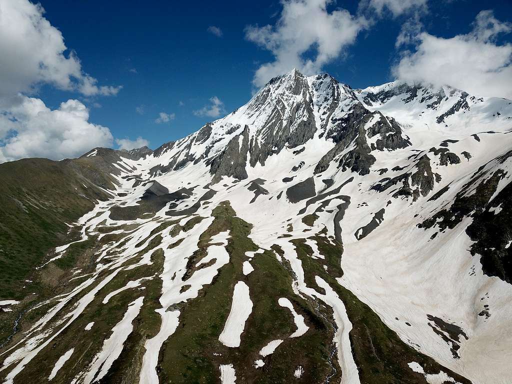 Mount Khalatsa