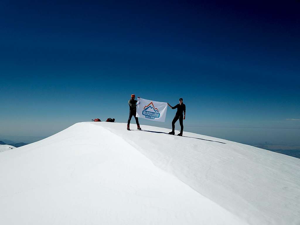 Summit of Mount Bazarduzu