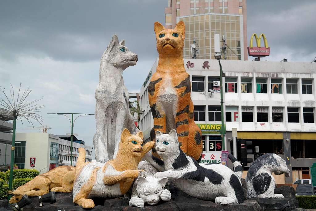 Cat Statue, Downtown Kuching