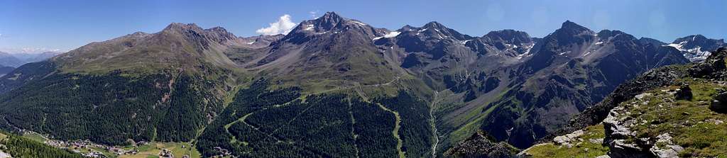 Pano view of the Vertana-Angelo-Lasa Group (Solda/Sulden side)
