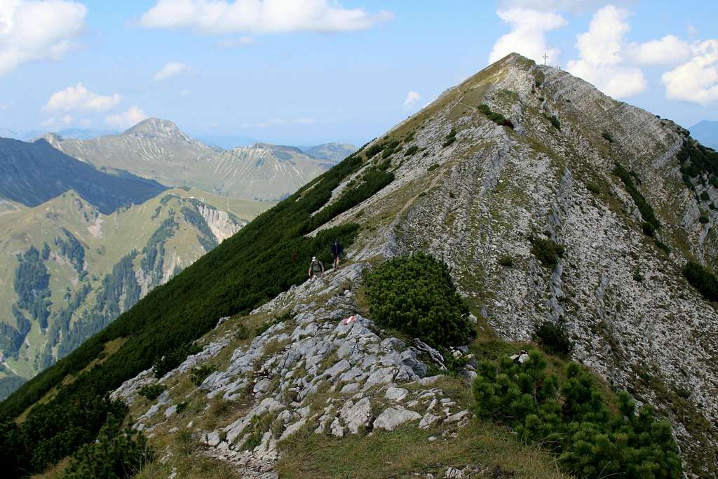 Seekarspitze - Seebergspitze traverse. Looking back to the Seekarspitze at the start of the traverse.