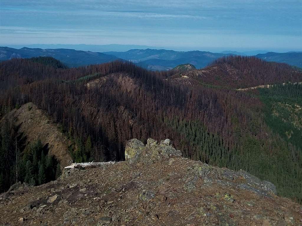 Looking north from the summit area of Dalles Ridge