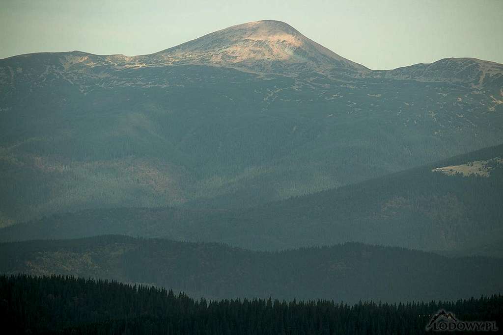 Mount Hoverla from Mezipotoky