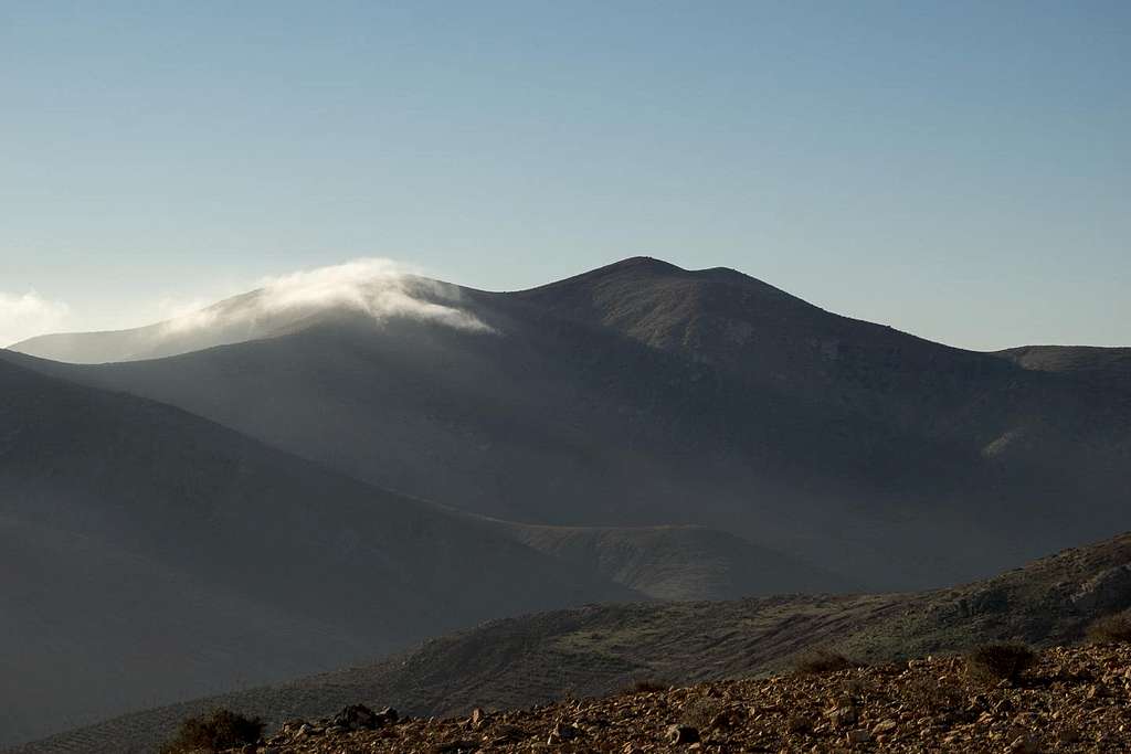 Morro Jorjado (681m) in clouds, Gran Montaña