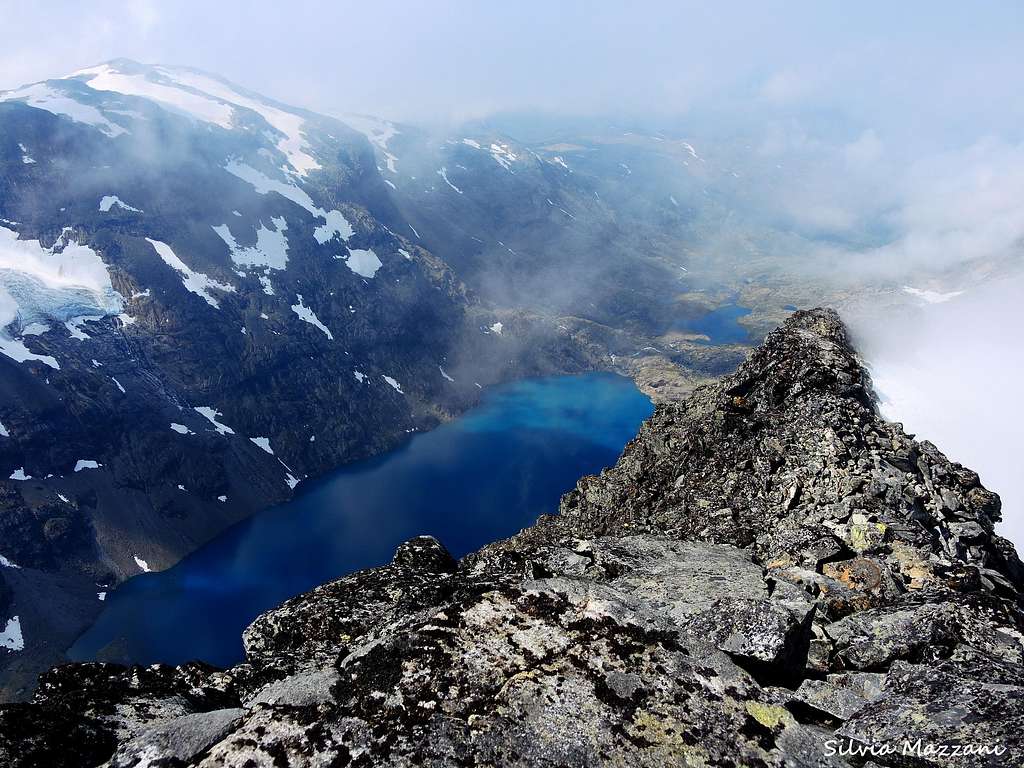 Falketind summit view