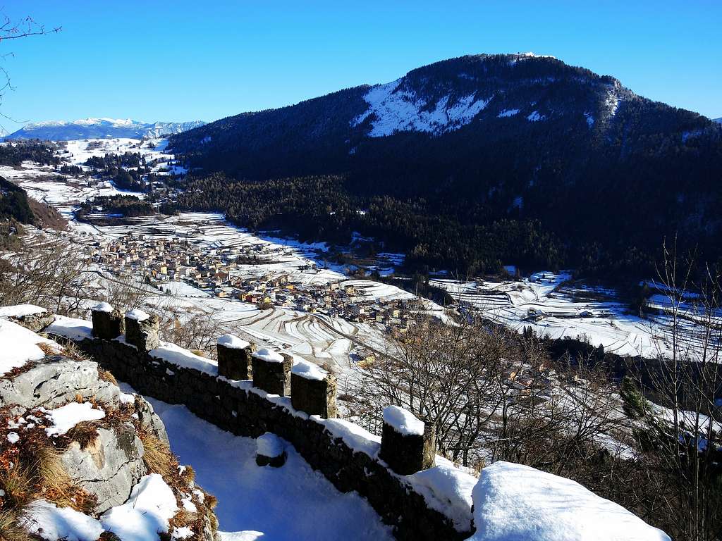 Monte Biaena seen from the  trenches of Monte Creino