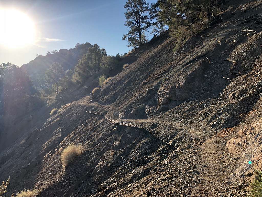 Washed out section of trail on hike to Devil's Chair