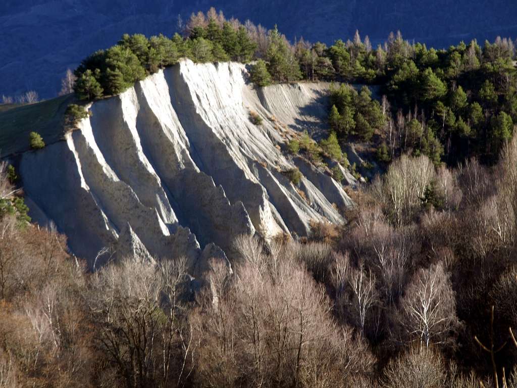 WINTER (2019) St. Pierre limestone erosion pyramids