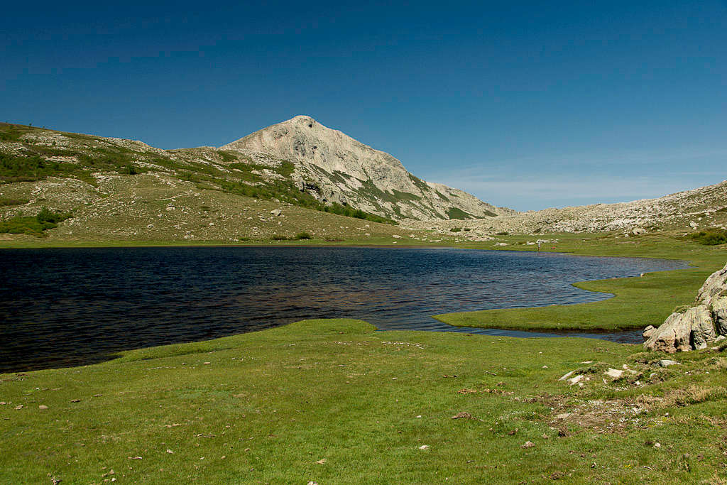 Capu a u Tozzu (2007m) above Lac de Nino