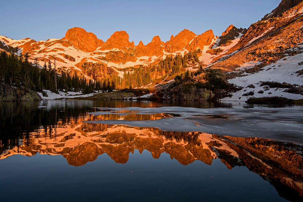 Zodiac Ridge Reflection in Willow Lake