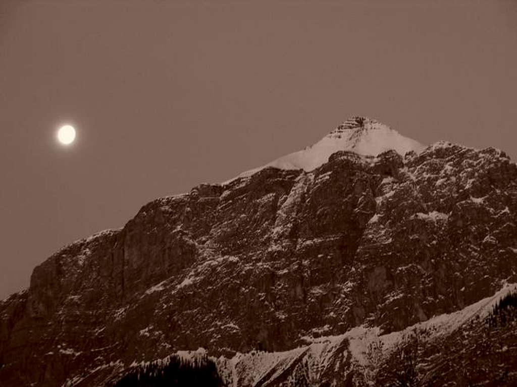 East Rundle in the Moon Light