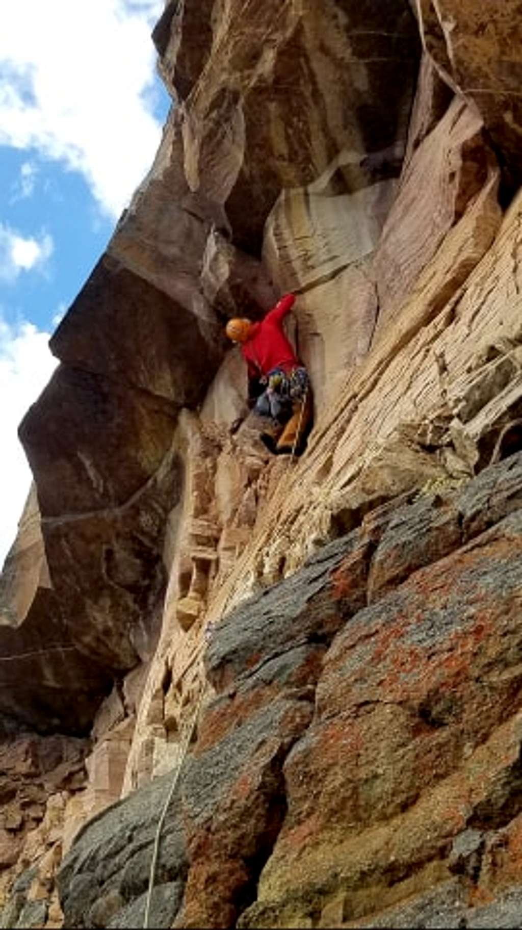 Dow leading the 1st Pitch, 5.10c