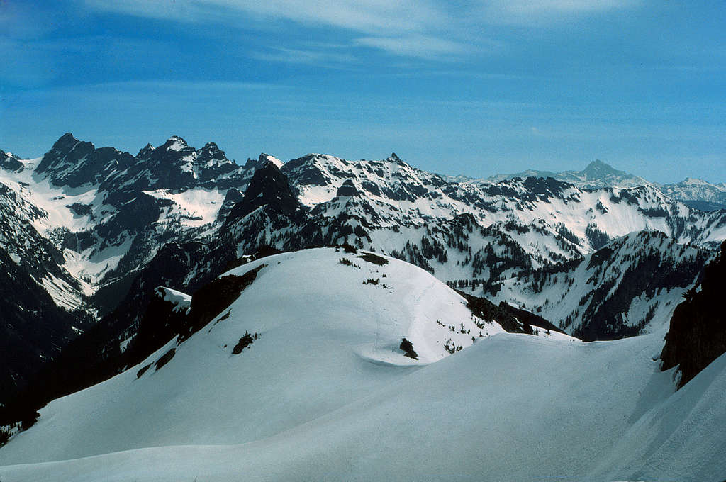 Summit view, toward Alpine Lakes crest and Mt. Stuart