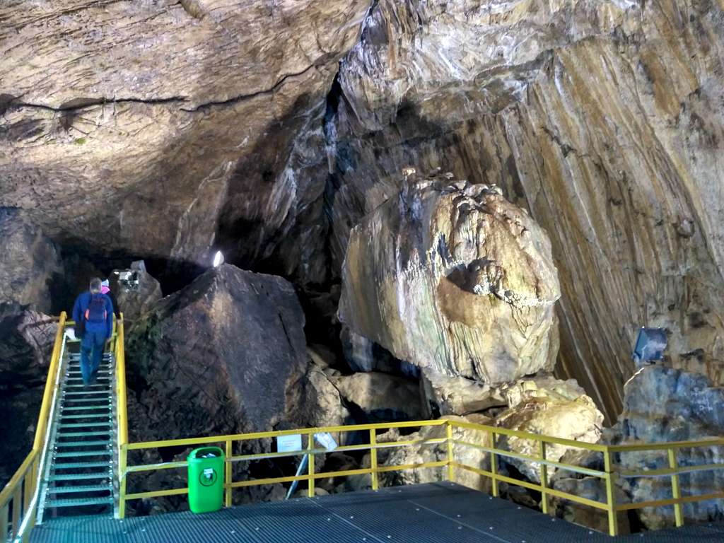Ialomita Cave