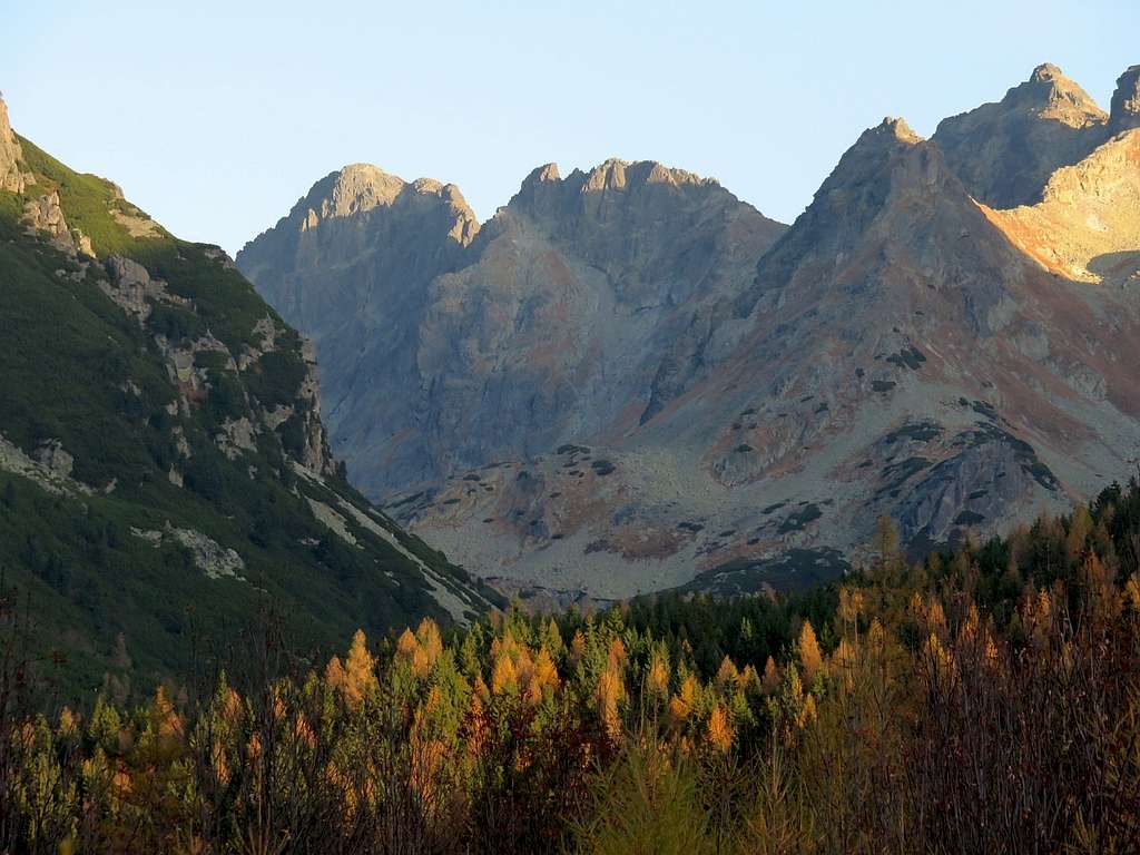 Mengusovska Valley in autumn