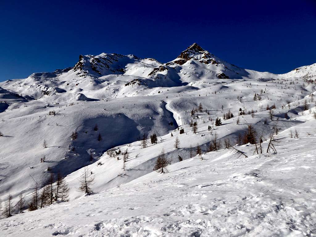 Tête des Hommes  and La Torretta in Champorcher valley