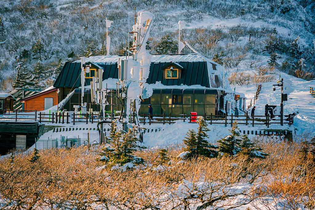 Korea's mountain shelters in Seoraksan National Park