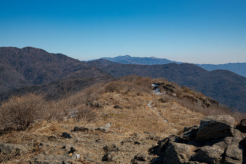 Nagodan Summit View, Cheonwangbong the high point in the far distance