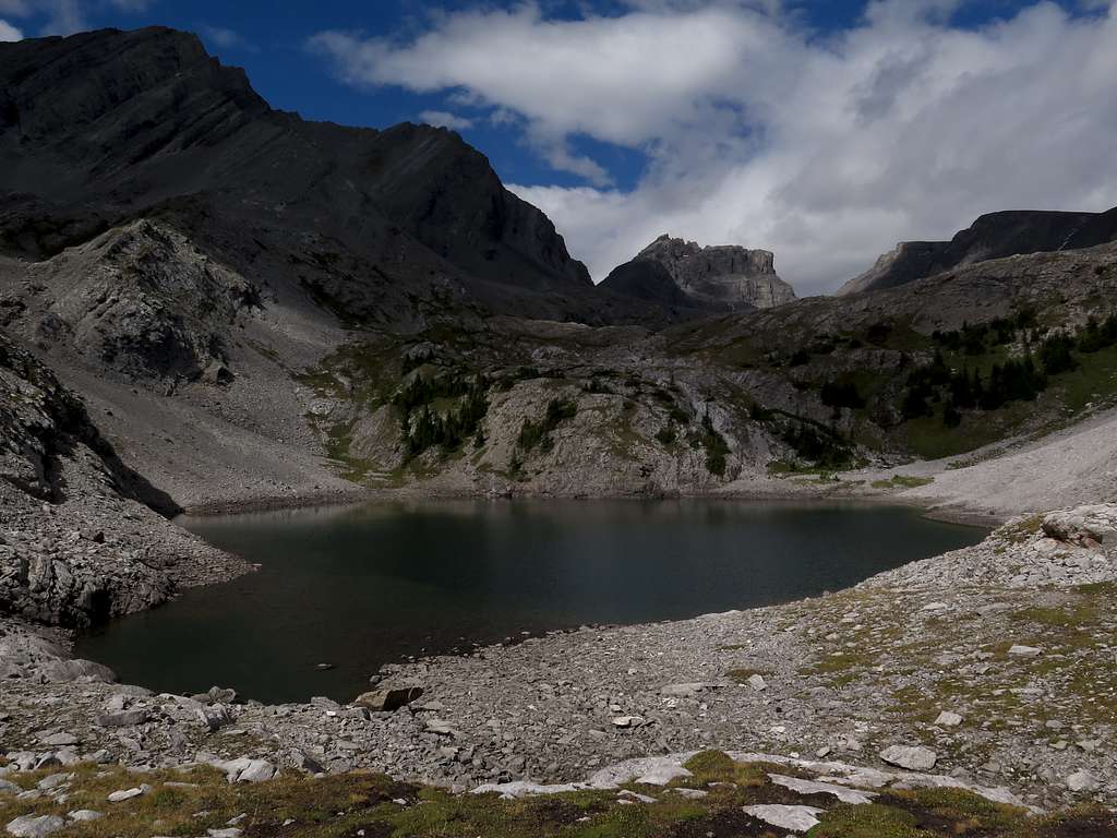 Lower Headwall Lake with Fortress Mountain behind