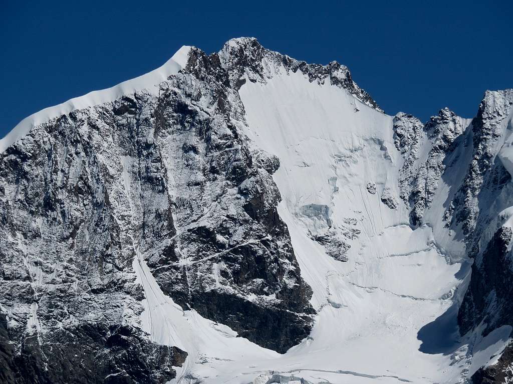 Large closeup of Piz Bernina
