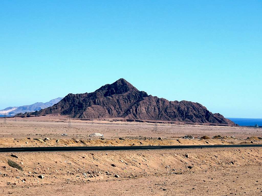 Lone hill near Sharm el Sheikh