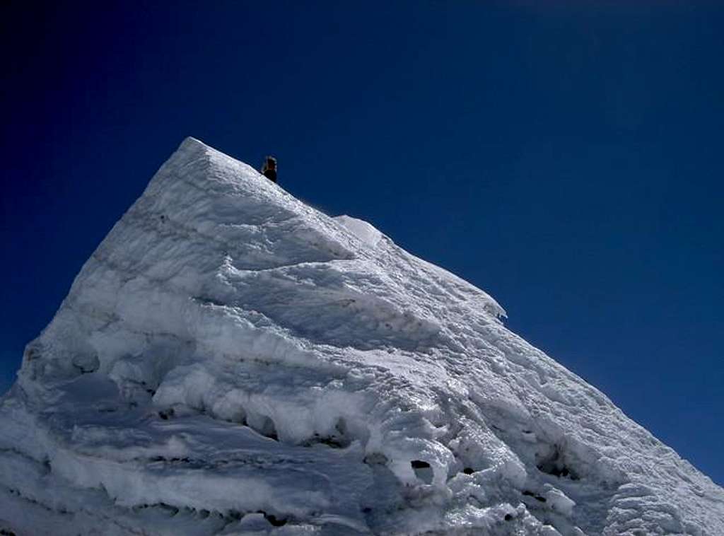 Summit pyramid, May 2004